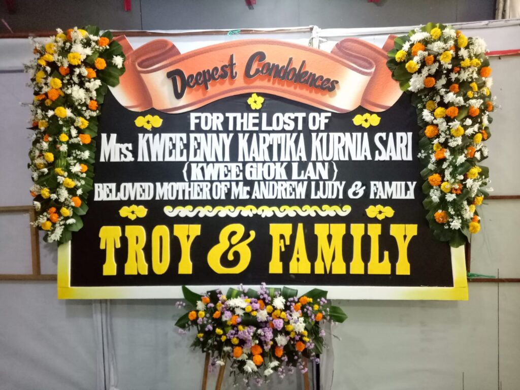 Toko Bunga dekat Rumah Duka Adi Jasa Surabaya