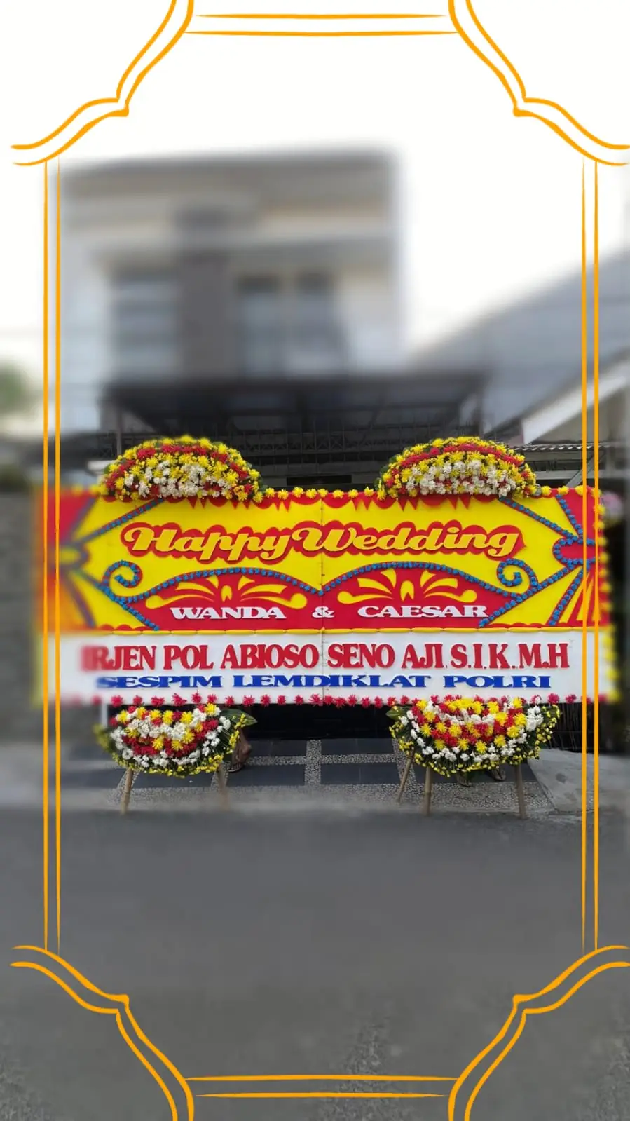 Bunga Papan Happy Wedding